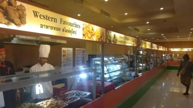 ร้านอาหารสตาร์เวกัส ปอยเปต